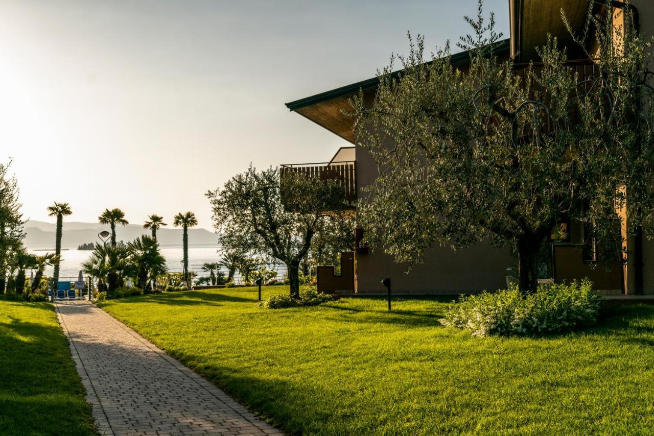 Onda Blu Resort Manerba del Garda Zewnętrze zdjęcie